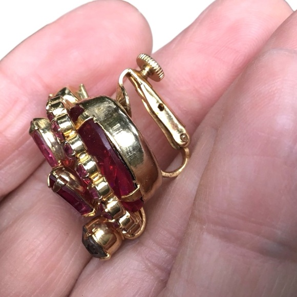 🌺Vintage Vendome Rhinestone Earrings - Picture 5 of 14